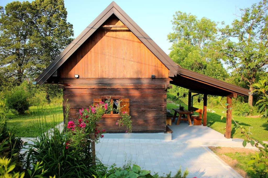 Holiday Home The Hive Slunj Exterior foto