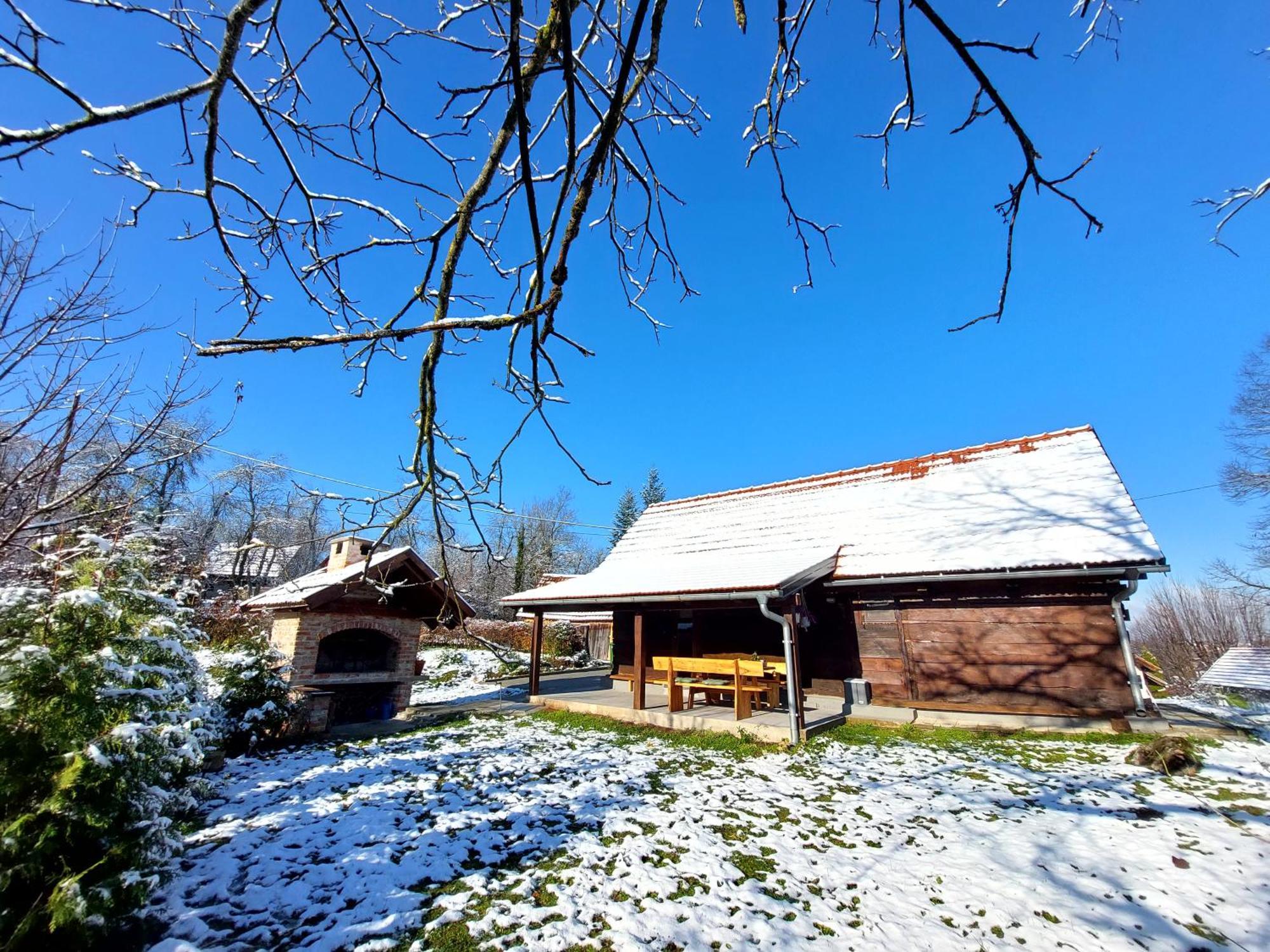 Holiday Home The Hive Slunj Exterior foto